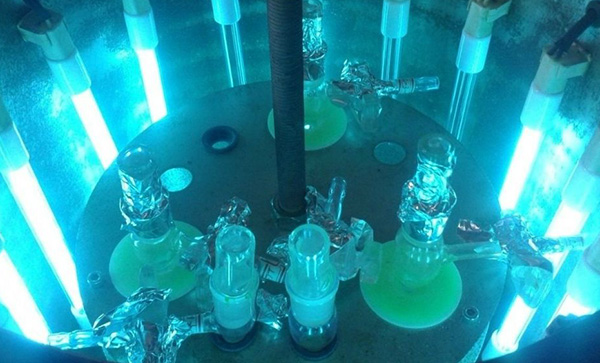 光固化涂料在光照射下發(fā)生的化學反應基本定律。